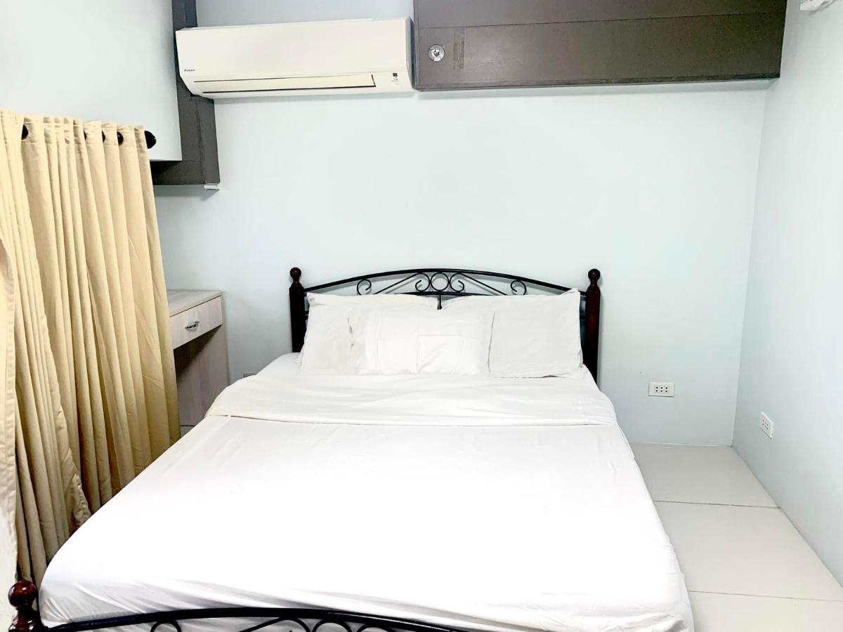 2 Bedroom Condo Unit With City And Mountain View Cebu Eksteriør billede