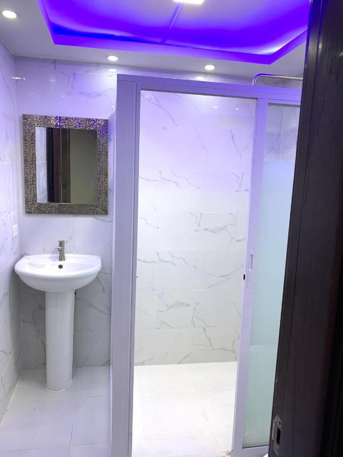 2 Bedroom Condo Unit With City And Mountain View Cebu Eksteriør billede