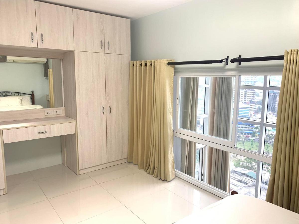 2 Bedroom Condo Unit With City And Mountain View Cebu Eksteriør billede